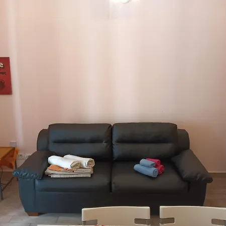 Vintage House Center Katania