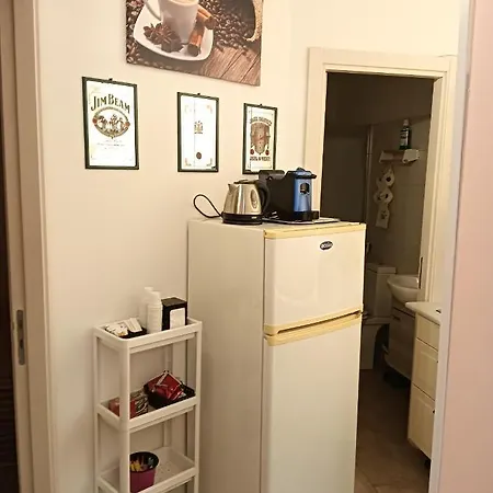 Vintage House Center * Katania