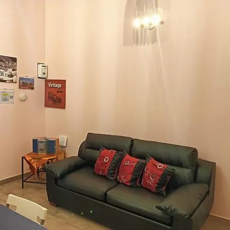 Vintage House Center
